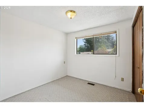 1453 SE 29th Court Troutdale OR 97060