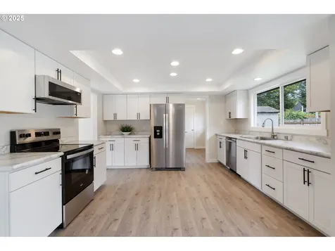 795 H Street Washougal WA 98671