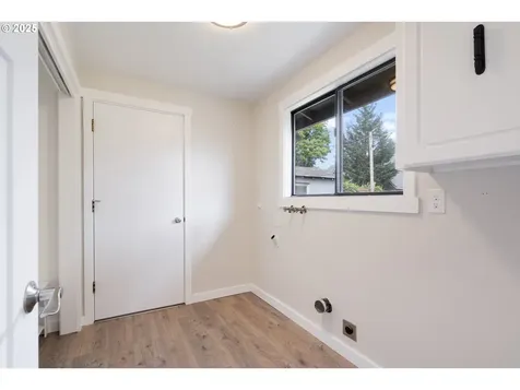795 H Street Washougal WA 98671
