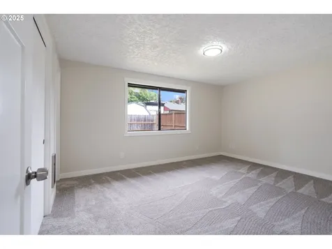 795 H Street Washougal WA 98671