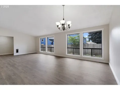 795 H Street Washougal WA 98671