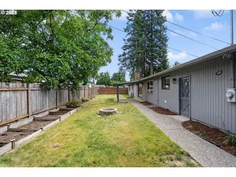 795 H Street Washougal WA 98671