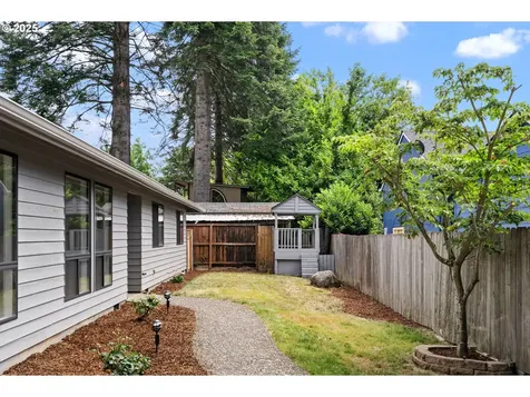 795 H Street Washougal WA 98671