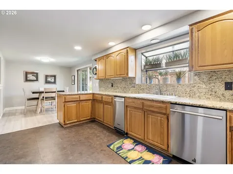 21629 NE Lachenview Lane Fairview OR 97024