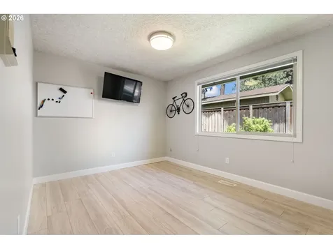 21629 NE Lachenview Lane Fairview OR 97024