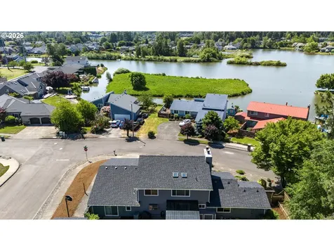 21629 NE Lachenview Lane Fairview OR 97024
