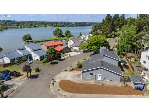 21629 NE Lachenview Lane Fairview OR 97024