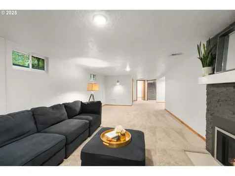 10317 SE Harrison Street Portland OR 97216