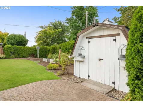 10317 SE Harrison Street Portland OR 97216