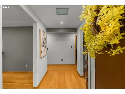 10317 SE Harrison Street Portland OR 97216