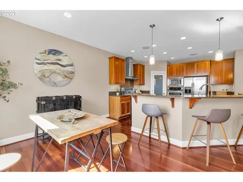 14300 NW 25th Court Vancouver WA 98685