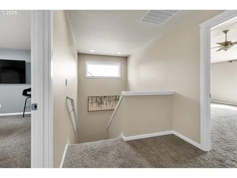 14300 NW 25th Court Vancouver WA 98685