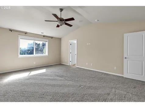 14300 NW 25th Court Vancouver WA 98685