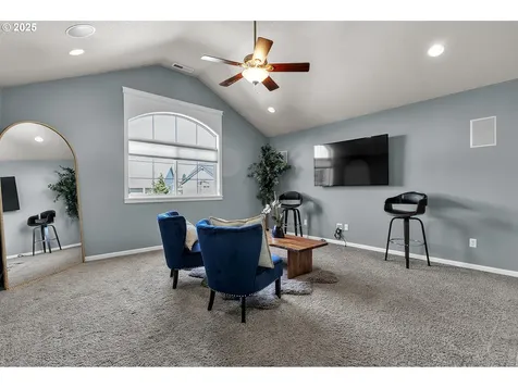 14300 NW 25th Court Vancouver WA 98685