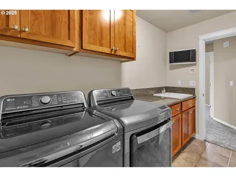 14300 NW 25th Court Vancouver WA 98685