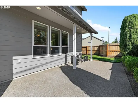 14300 NW 25th Court Vancouver WA 98685