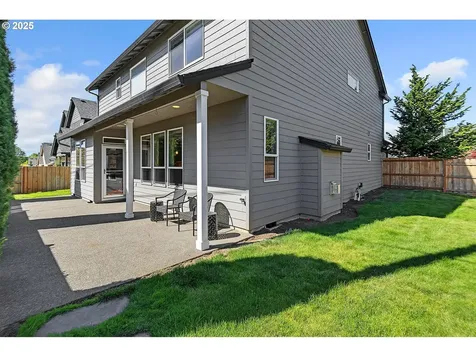 14300 NW 25th Court Vancouver WA 98685