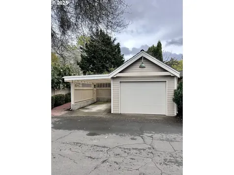 263 Spyglass Drive Eugene OR 97401