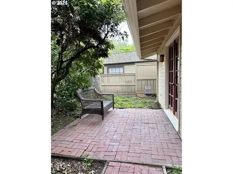 263 Spyglass Drive Eugene OR 97401
