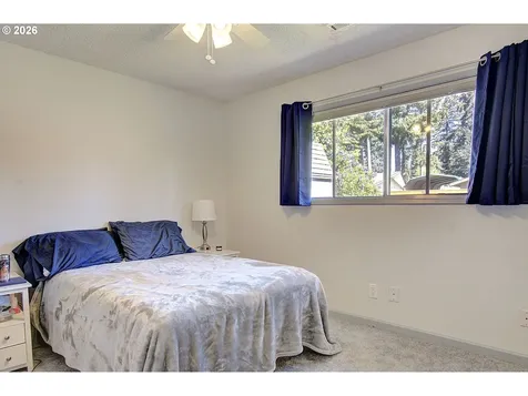 9802 NE 58th Street Vancouver WA 98662