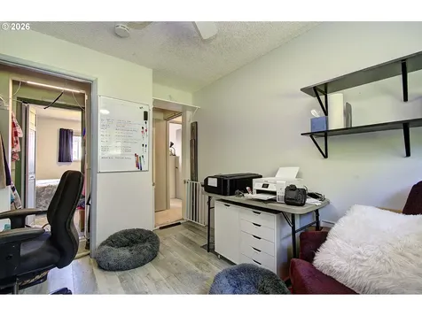 9802 NE 58th Street Vancouver WA 98662