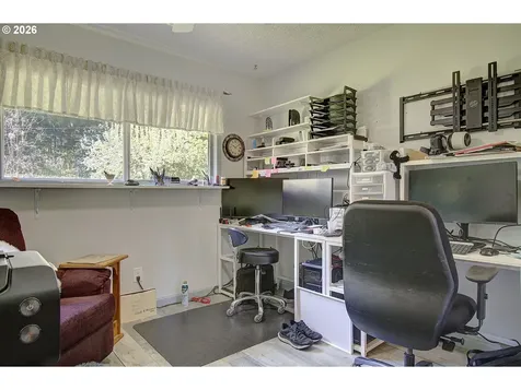 9802 NE 58th Street Vancouver WA 98662