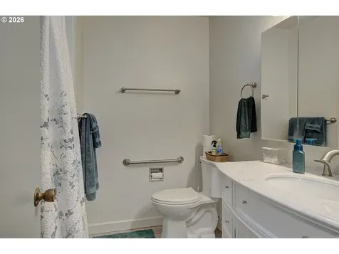 9802 NE 58th Street Vancouver WA 98662