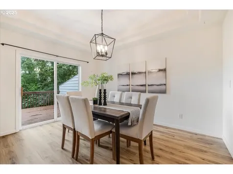 9174 SW Waverly Drive Portland OR 97224