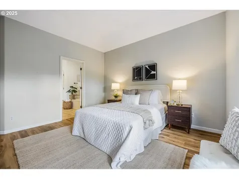 9174 SW Waverly Drive Portland OR 97224
