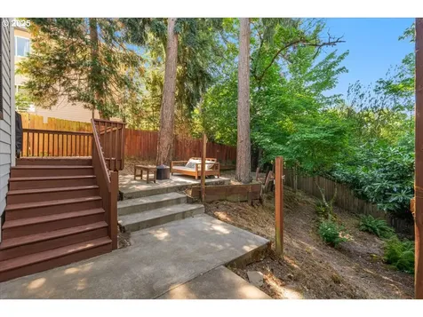 9174 SW Waverly Drive Portland OR 97224