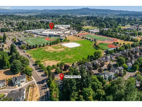 9174 SW Waverly Drive Portland OR 97224