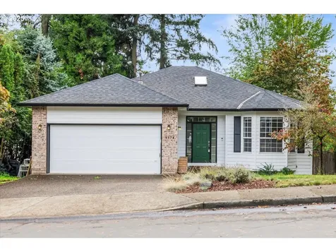 9174 SW Waverly Drive Portland OR 97224