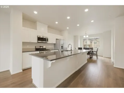 15077 NW Orchid Street Portland OR 97229
