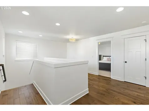 462 Turnberry Avenue Woodburn OR 97071