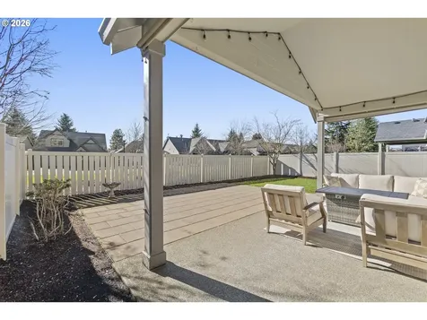462 Turnberry Avenue Woodburn OR 97071