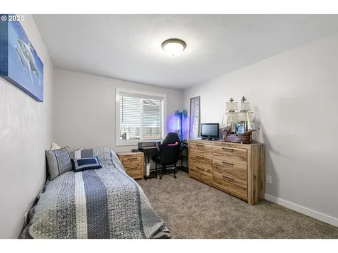 1011 Rose Street Junction City OR 97448