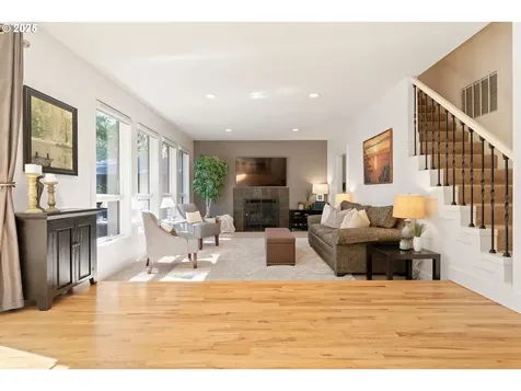 30946 SW River Lane Road West Linn OR 97068