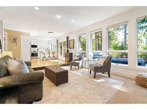 30946 SW River Lane Road West Linn OR 97068