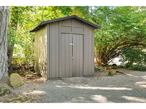 30946 SW River Lane Road West Linn OR 97068