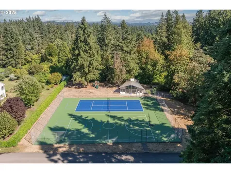 30946 SW River Lane Road West Linn OR 97068
