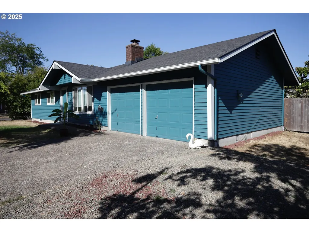 3803 Peppertree Drive Eugene OR 97402
