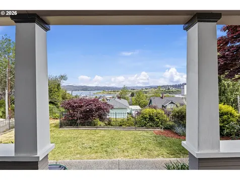 525 Park Avenue Coos Bay OR 97420