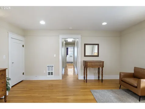 525 Park Avenue Coos Bay OR 97420