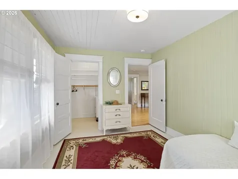 525 Park Avenue Coos Bay OR 97420