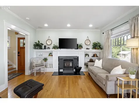 525 Park Avenue Coos Bay OR 97420