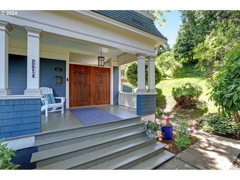2514 NW Westover Road Portland OR 97210