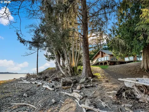 556 State Route 401 Naselle WA 98638