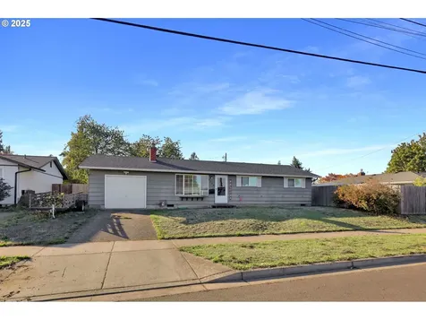 1756 10th Street Springfield OR 97477