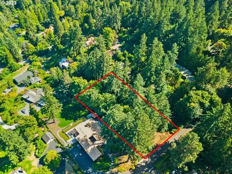 11000 S Collina Avenue Portland OR 97219
