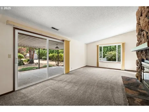 5919 NW Garfield Avenue Vancouver WA 98663